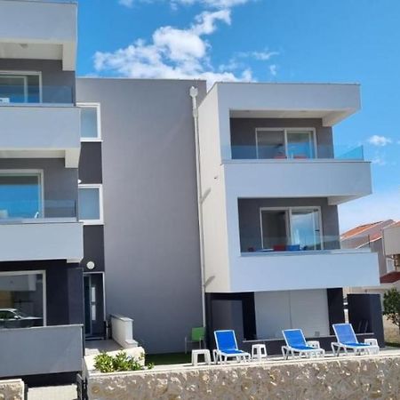 Villa Mateo Новаля Екстер'єр фото